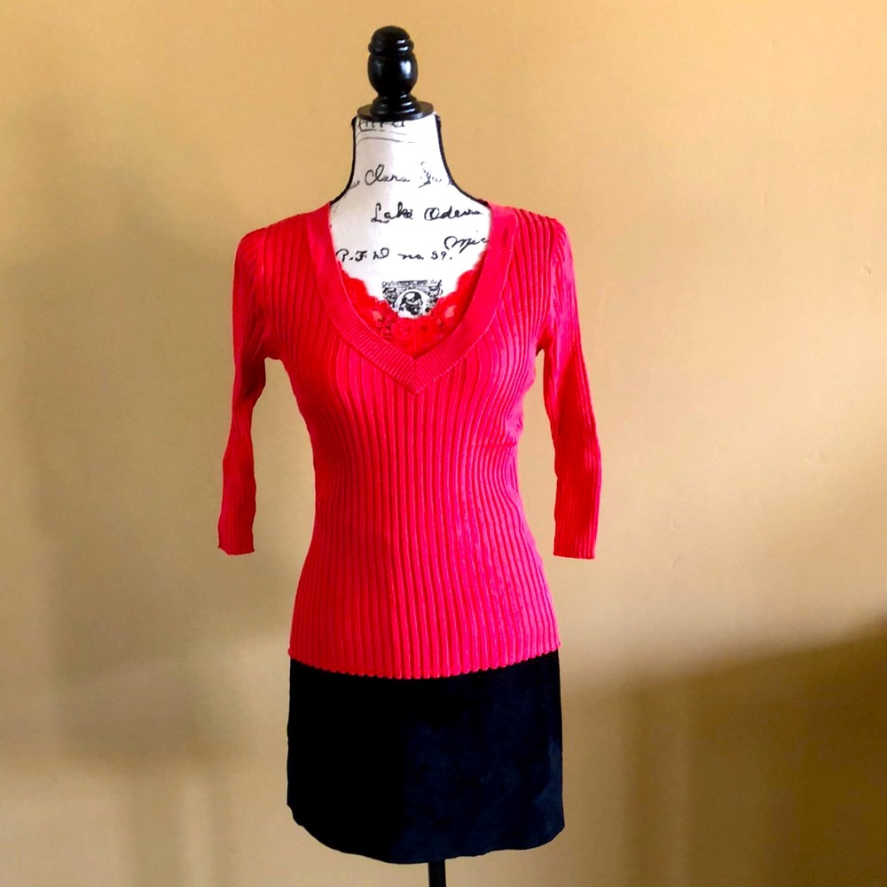 Lightweight sweater